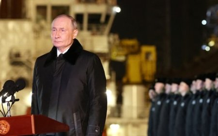 Vladimir Poutine inaugure un nouveau croiseur sous-marin à propulsion nucléaire