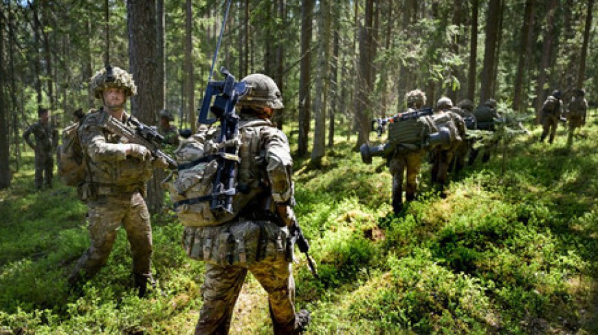 OTAN : l'Estonie préoccupée par la réduction de l'engagement militaire britannique
