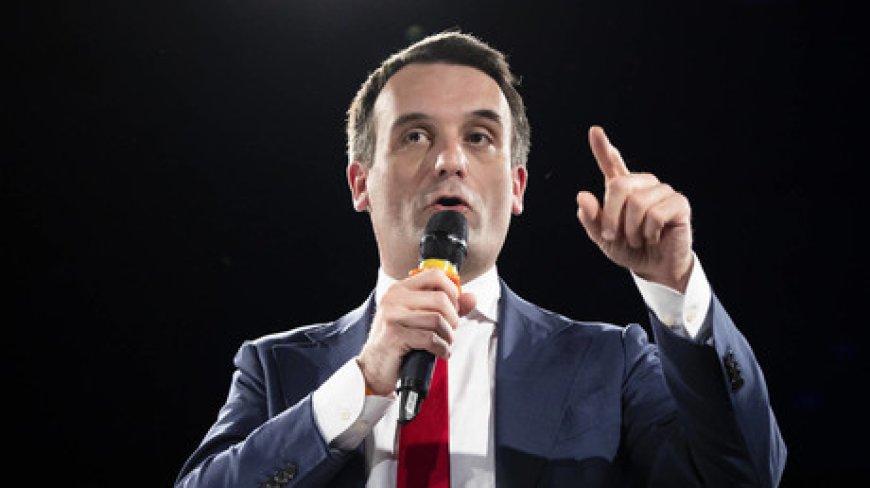 «Une démocratie de façade» réagit Florian Philippot sur RT en français, après la condamnation de Marine Le Pen