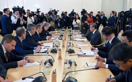 Rencontre à Moscou entre Sergueï Lavrov et Wang Yi : une coopération stratégique en action