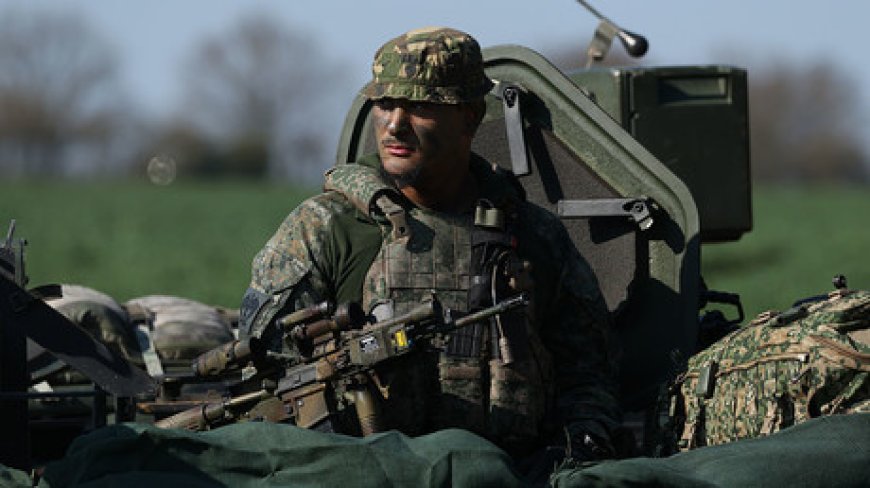 «Coalition des volontaires» : seuls six sur 30 pays occidentaux prêts à déployer des troupes en Ukraine