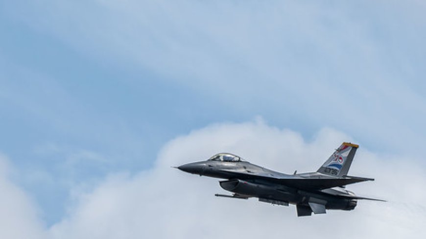 La Défense russe annonce avoir abattu un avion F-16 ukrainien