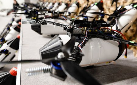 Attaque nocturne de drones : la défense antiaérienne russe intercepte 105 appareils ukrainiens