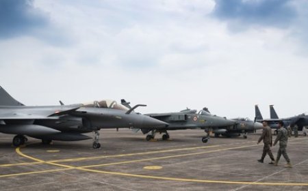 Vers un conflit ouvert après les frappes indiennes au Pakistan ?