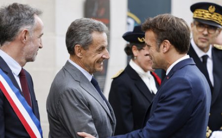 Le maintien de la Légion d’honneur de Sarkozy fait polémique : la justice a été saisie