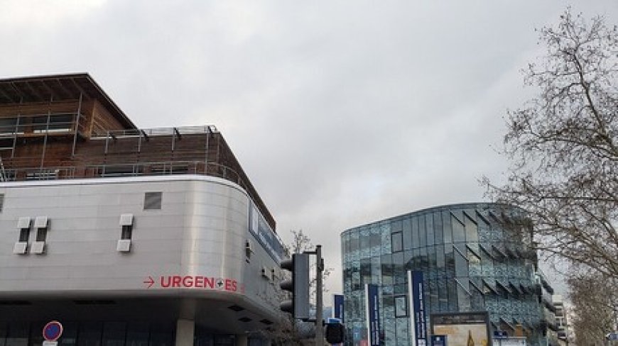 Discriminations dans les soins : l’alerte du défenseur des droits