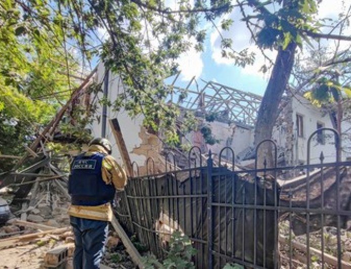 Frappe ukrainienne au HIMARS sur Donetsk : 14 civils blessés dans un quartier résidentiel