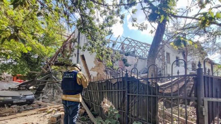 Frappe ukrainienne au HIMARS sur Donetsk : 14 civils blessés dans un quartier résidentiel